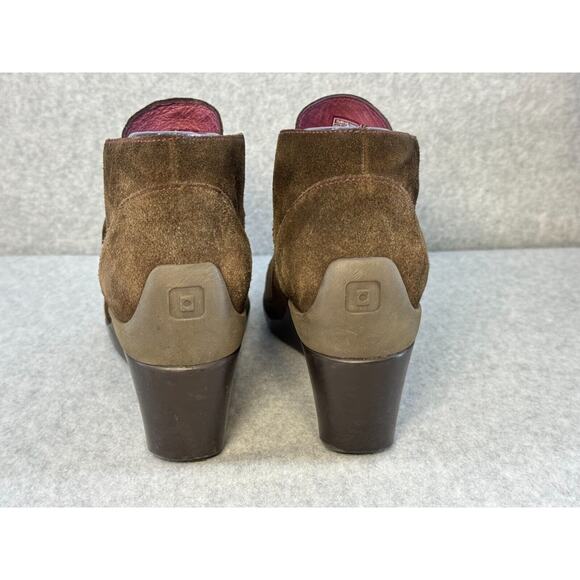 Tsubo Wedge Booties Decari Brown Suede Hook & Loop Ankle Boots Womens Size 10 - Picture 4 of 9